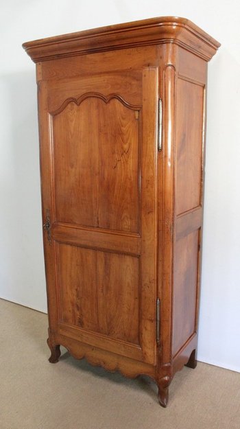  Bonnetière en Merisier massif, style Louis XV - Début XIXe 