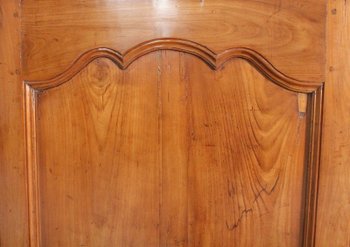  Bonnetière en Merisier massif, style Louis XV - Début XIXe 