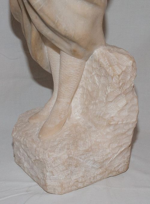 Scultura in alabastro Giovane Pugi, fine del XIX secolo