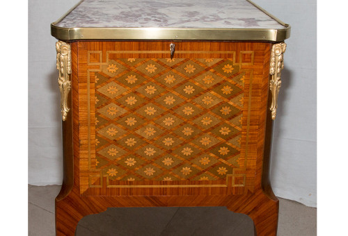 Transition Style Tea Table Late 19th Century
