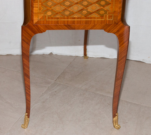 Transition Style Tea Table Late 19th Century