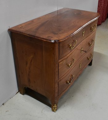  Comò di proprietà in olmo massiccio, epoca Luigi XIV - metà XVIII secolo