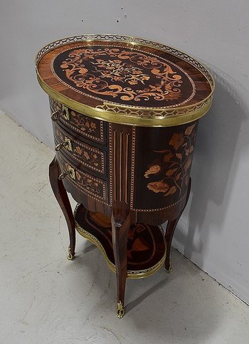  Petite Commode Chiffonnière Marquetée, en Palissandre, style Transition Louis XV - Louis XVI - Milieu XIXe 