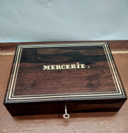 Inscription box