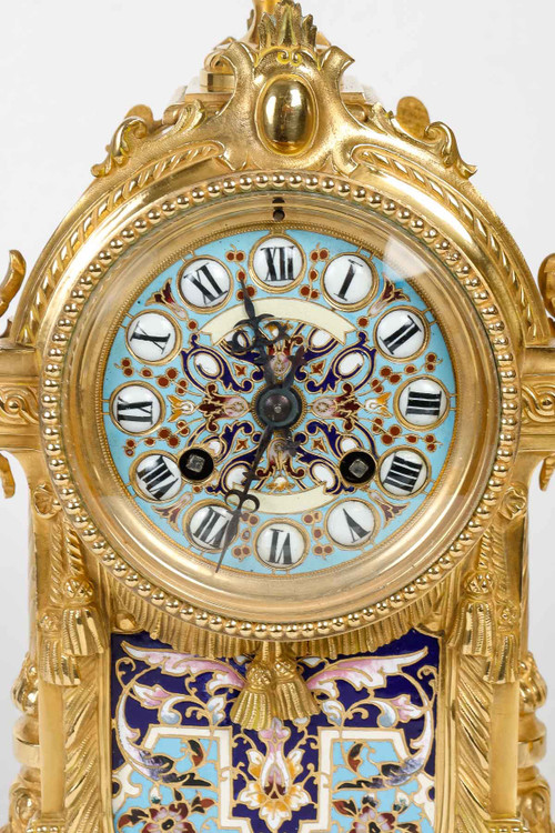 Une Garniture De Cheminée En Bronze Doré Et émail Cloisonné Fin XIXème Siècle