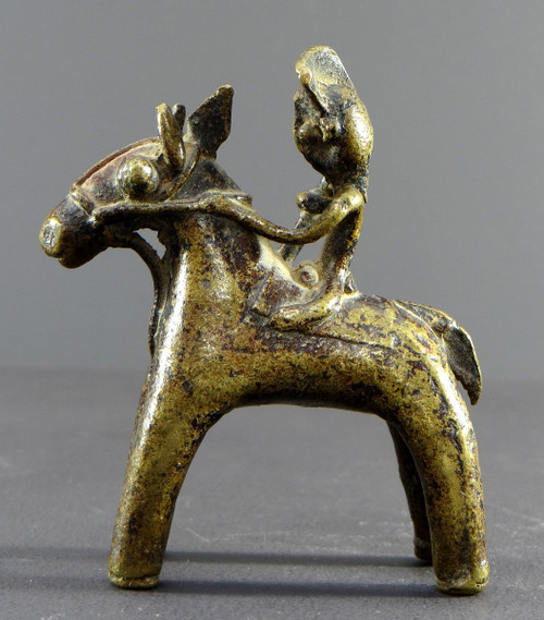 Inde, Fin Du XIXème Siècle, Statue équestre D’art Tribal En Bronze Représentant Un Cavalier.