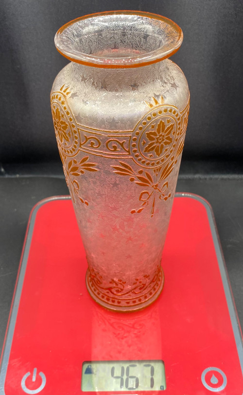 ST.-LOUIS-VASE