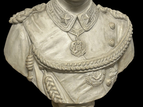 Humberto 1° Re d'Italia ( 1844-1900 ) Grande busto in gesso Inizio XIX secolo Humberto 1° Re d'Italia