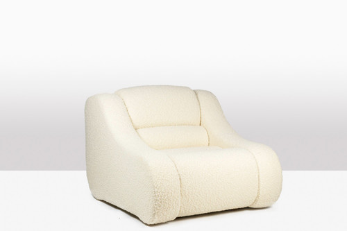 Paire de fauteuils à fines bouclettes. Travail contemporain.
