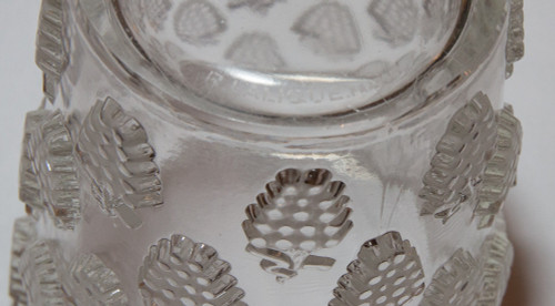 Vaso modello Lava Raisins Malaga R Lalique 1937
