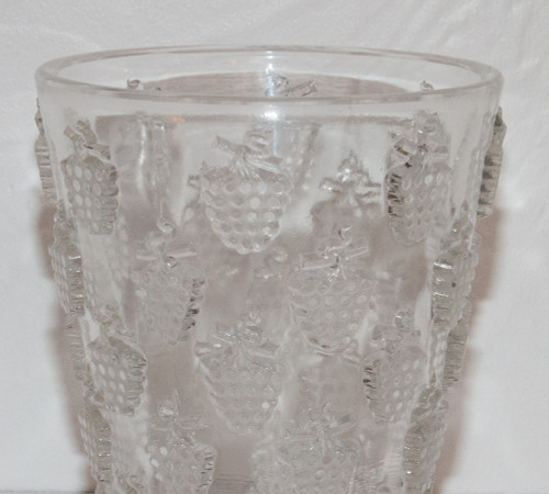Vaso modello Lava Raisins Malaga R Lalique 1937