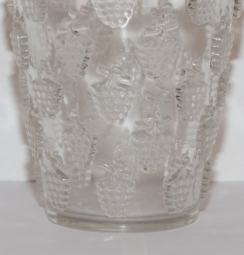 Vaso modello Lava Raisins Malaga R Lalique 1937