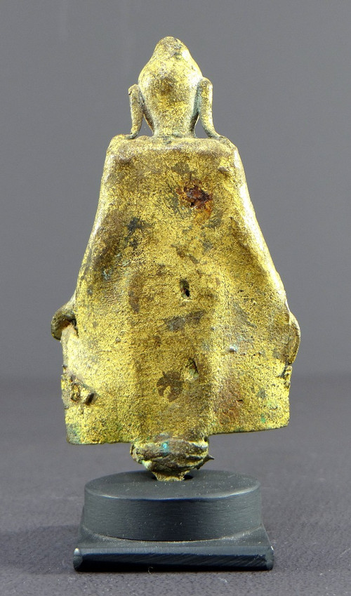 Birma, Bagan Region, 18. Jahrhundert oder früher, Bronzestatue, die Buddha darstellt.