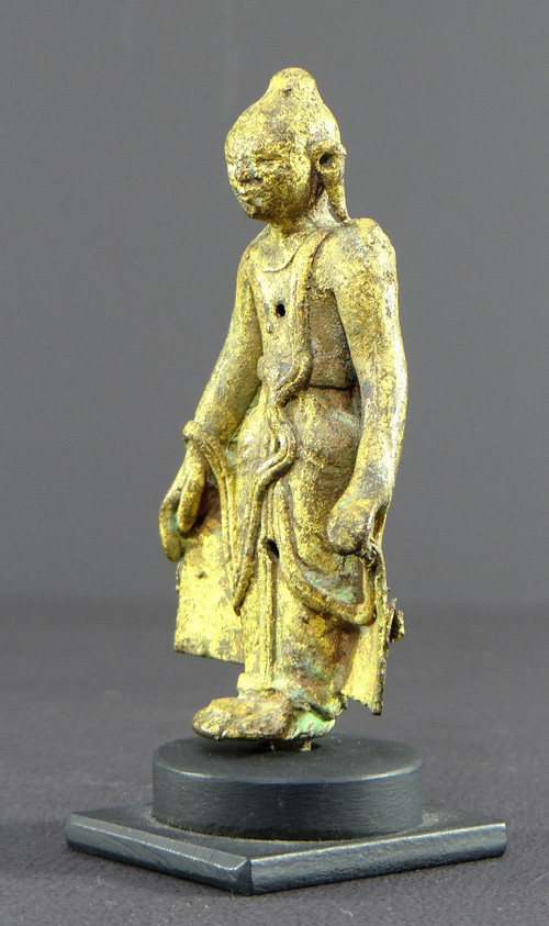Birma, Bagan Region, 18. Jahrhundert oder früher, Bronzestatue, die Buddha darstellt.