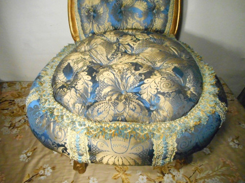 Coppia di poltrone imbottite in pura seta del periodo Napoleone III