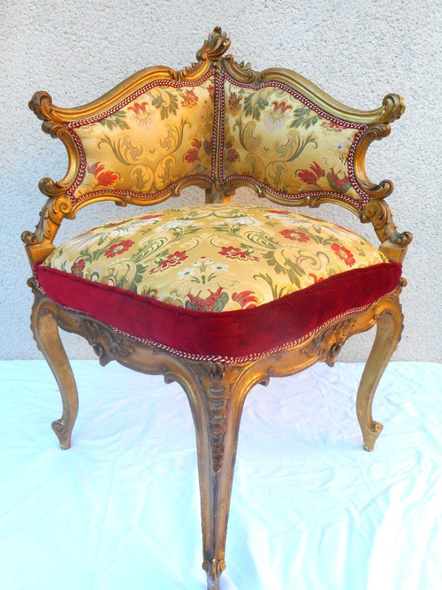Paire De Fauteuil En Bois Doré d'Angle époque XIXe
