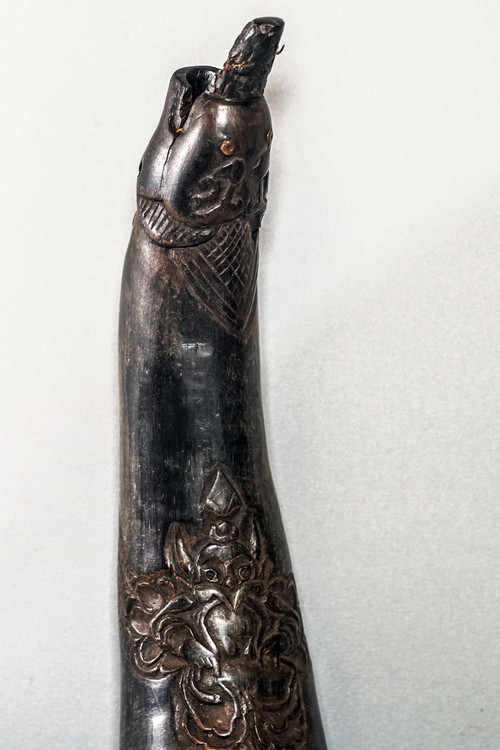 CORNE DE RITUEL BOUDHISTE, Tibet Thungra 