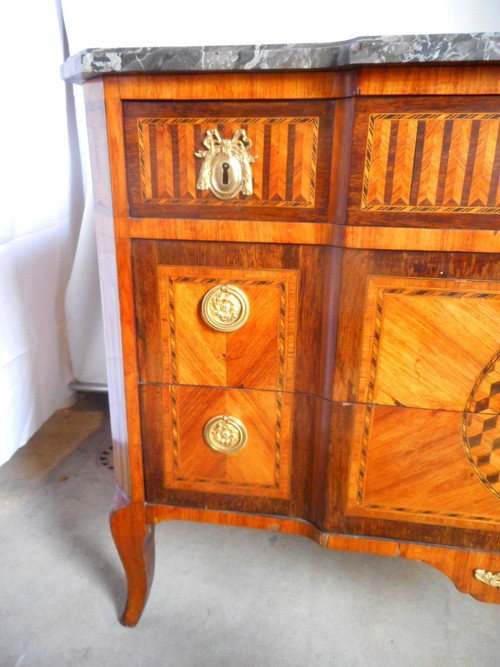 Commode XVIIIe En Marqueterie Et Bronze Doré Estampillé F.rubestuck