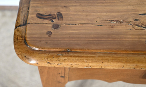 Table Bureau en Noyer et Merisier, style Louis XV – Début XIXe