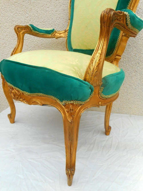 Suite Quatre Fauteuils En Bois Doré époque XIXe