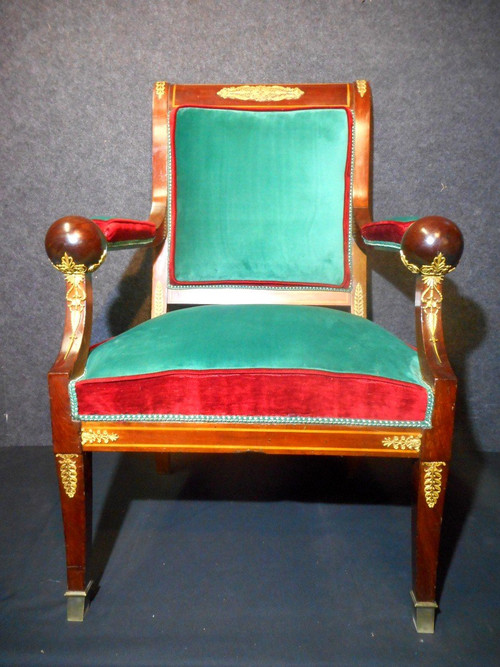 Ensemble De Salon Empire En Acajou Et Bronze Doré Estampillé