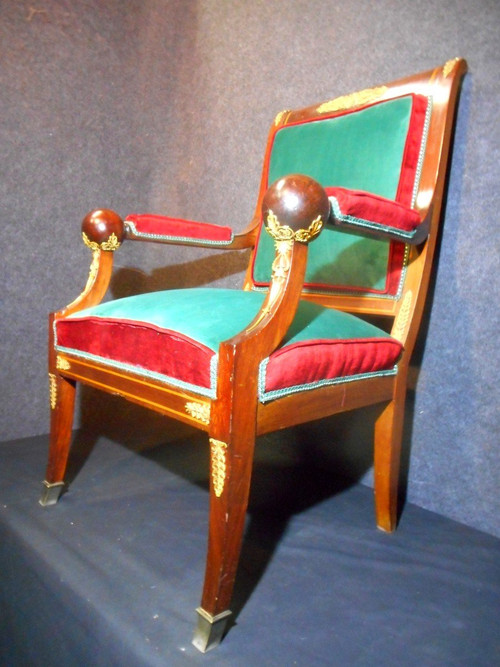 Ensemble De Salon Empire En Acajou Et Bronze Doré Estampillé