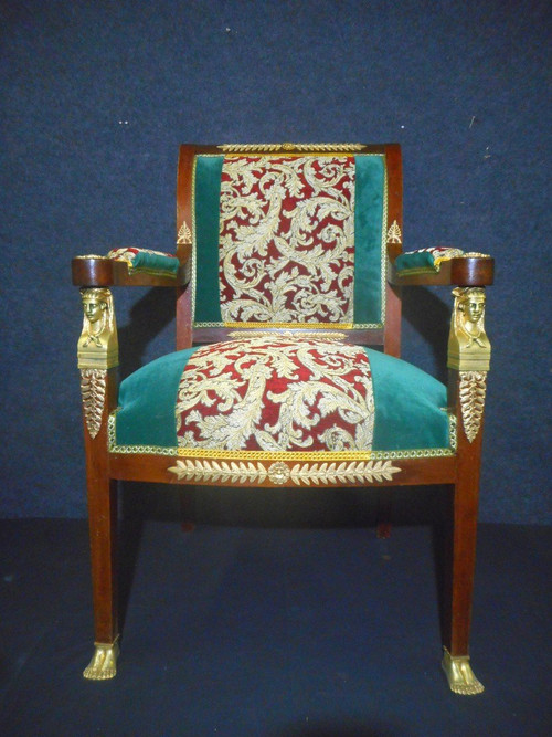 Serie di poltrone di epoca impero in mogano e bronzo dorato