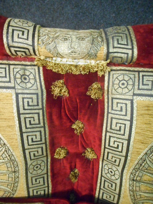 Sofa Napoleon III period In Velvet
