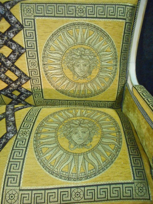 Late 19th Century Lacquered And Gilded Living Room Set