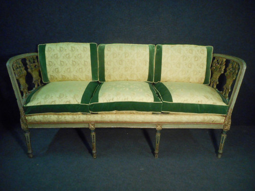 18th Century Provençal Living Room Set In Lacquered And Gilded Wood