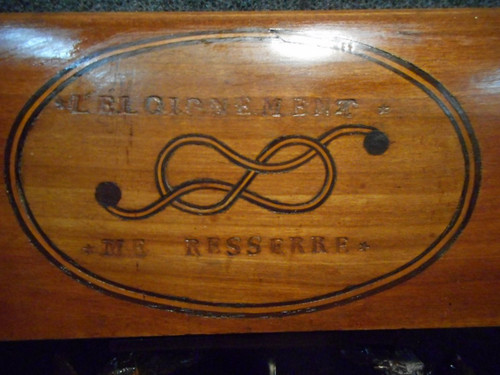Empire period bench seat in cherry wood Signed and dated