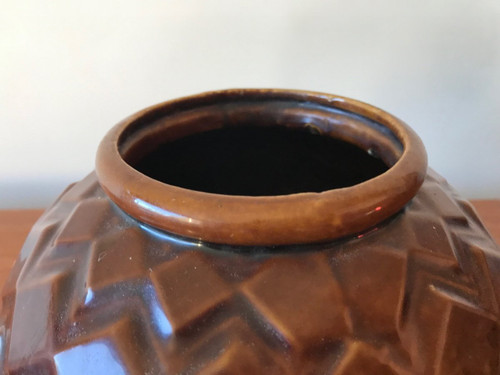 Vaso Art Déco in ghisa smaltata.