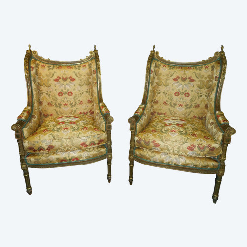 Large Pair Of 19th Century Bergères In Lacquered And Gilded Wood