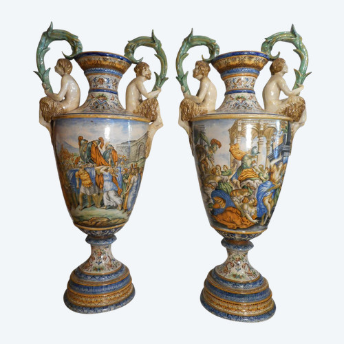 Large Pair Of Urbino Majolica Vases 19th Century