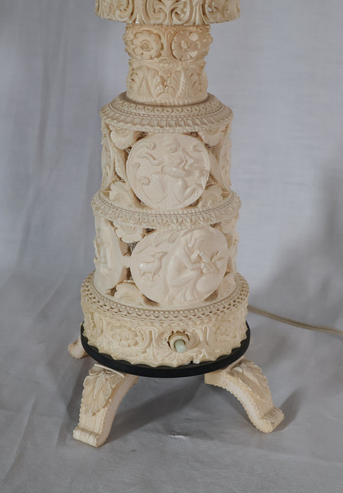 Large Ivory Lamp Height 64 Cm, India circa 1920-1930