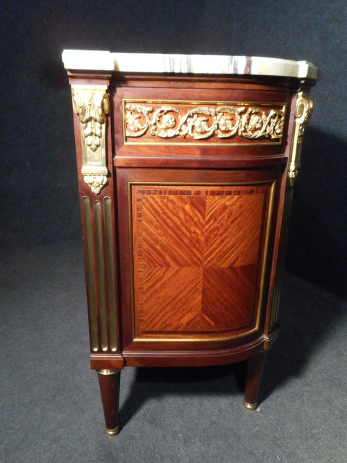 Commode Galbé Estampillée Haentges Frères