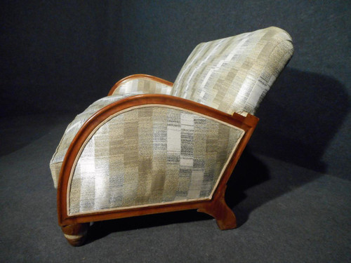 Art Deco Living Room Set In Mahogany Inlaid With Pearlescent Band