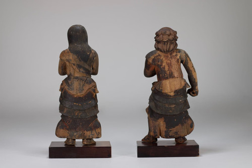 Kongara Dōji e Seitaka Dōji.