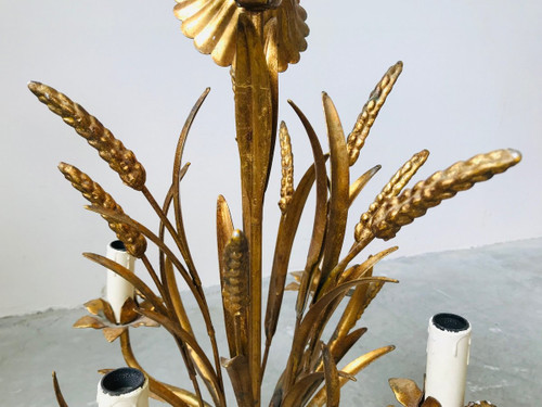 Ears of wheat chandelier in gilded metal, circa 1960.