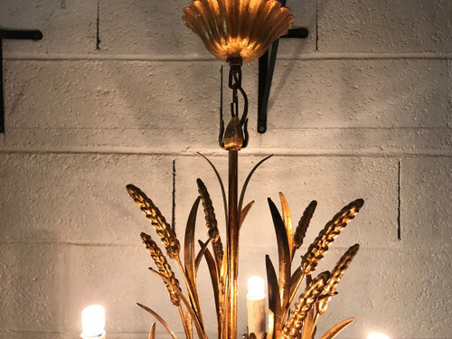 Ears of wheat chandelier in gilded metal, circa 1960.
