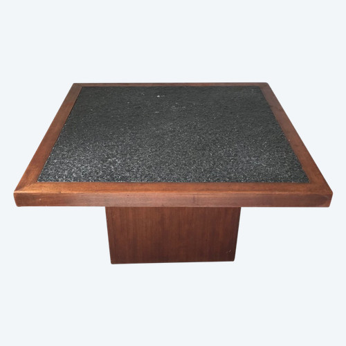 Table basse carrée en granit, circa 1980.