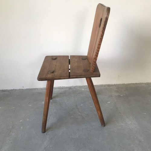 Set of 6 Savoyard chairs in solid wood, Circa 1950.