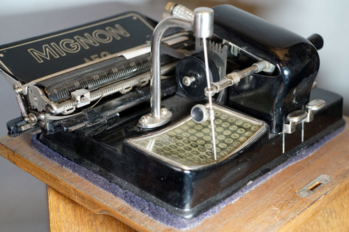 CUTE TYPEWRITER Germany 1930