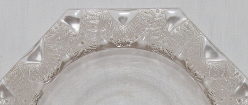 Coppa modello Chantilly di René Lalique