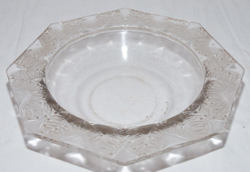 Coppa modello Chantilly di René Lalique