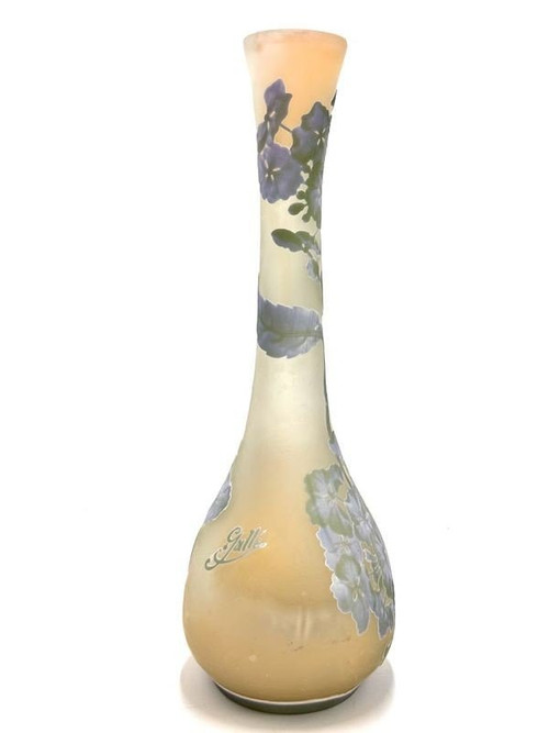 Emile Gallé Vase Art Nouveau  "Hydrangea"