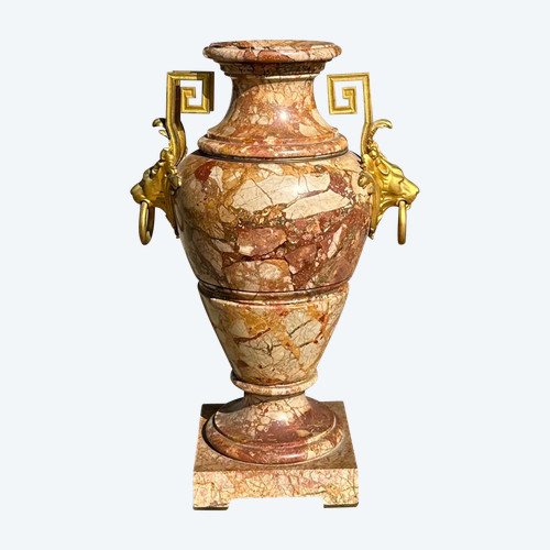 Important marble and gilded bronze vase from the 19th century