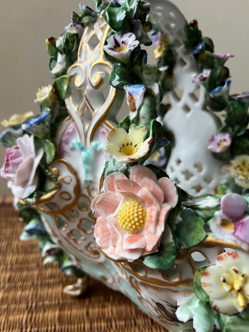 Porzellankorb – Meissener Stil des 19. Jahrhunderts – Jacob Petit-Einflüsse