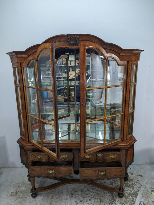 Gewölbte niederländische Präsentationsvitrine mit Intarsien aus dem 19. Jahrhundert