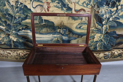 Showcase signed Henry Dasson
